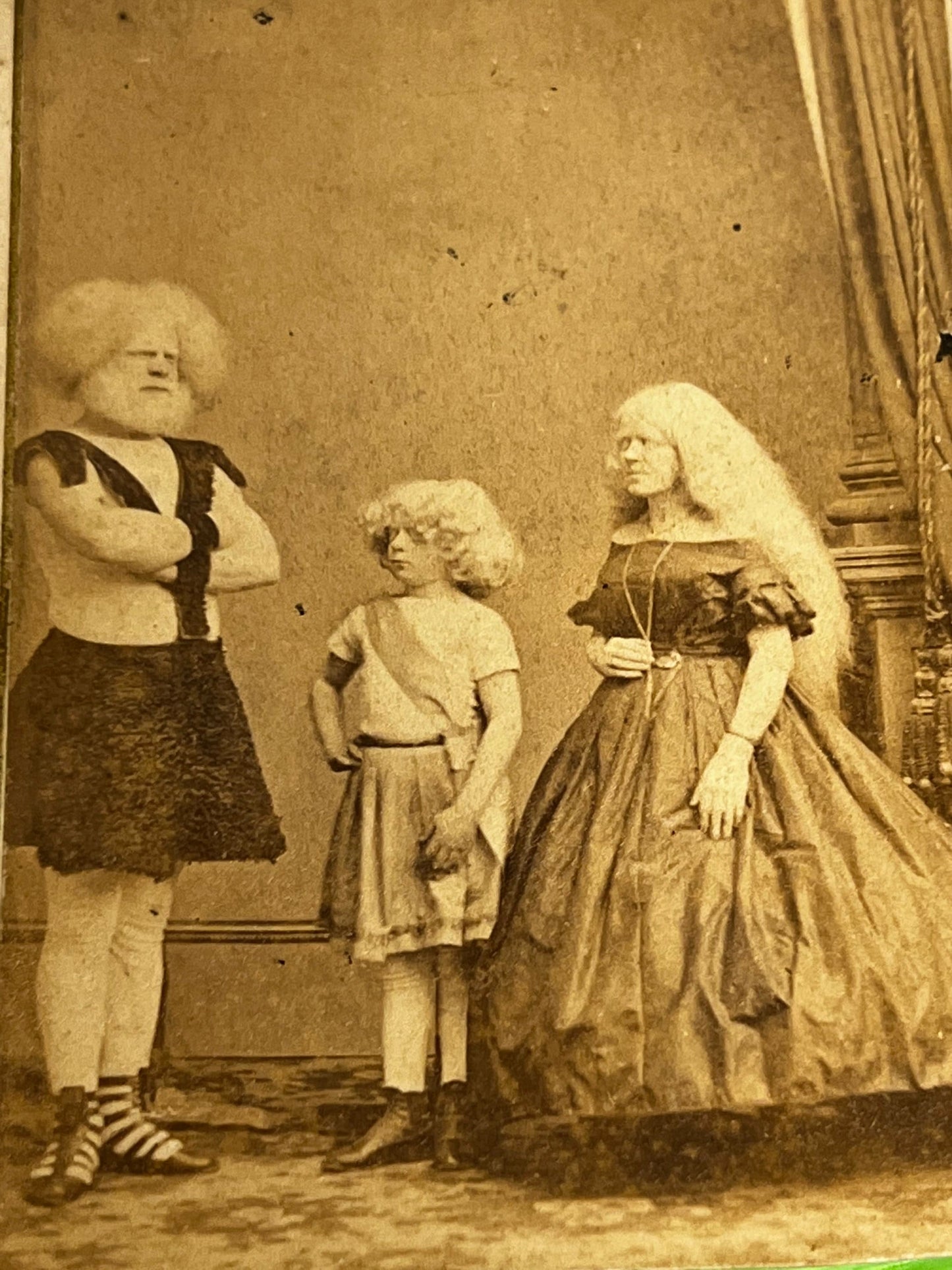 Antique photo civil war era 1860s circus sideshow cdv photo Albino eliphobus family From Matthew Brady negative