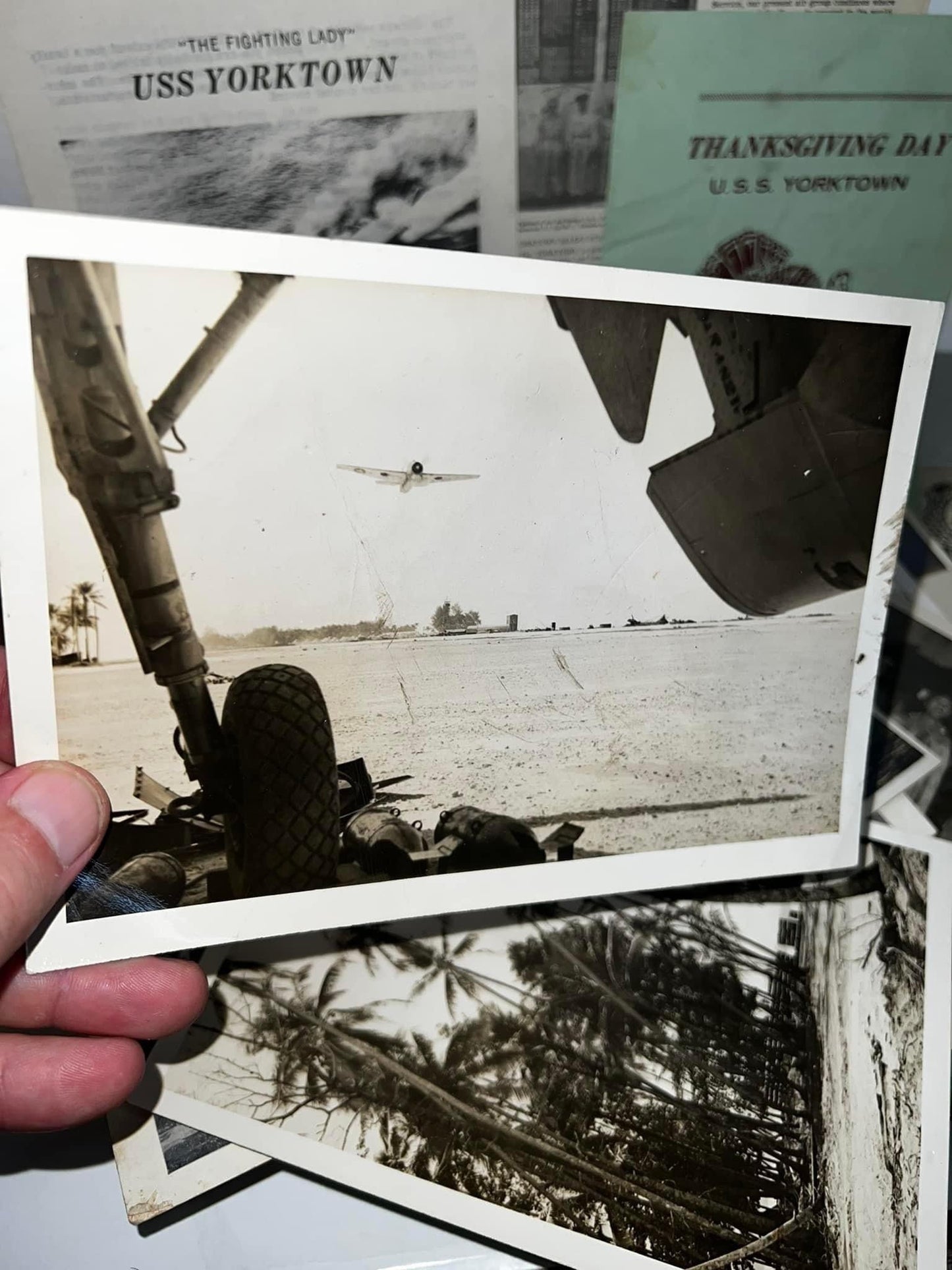 Vintage snapshot photos soldiers ww2 Post Pearl Harbor lot 21 piece Uss Yorktown